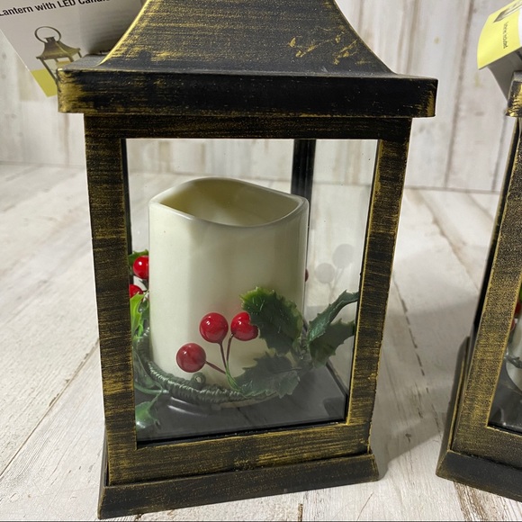 Vintage Rustic LED Christmas Lantern Set of 2 - Picture 4 of 9